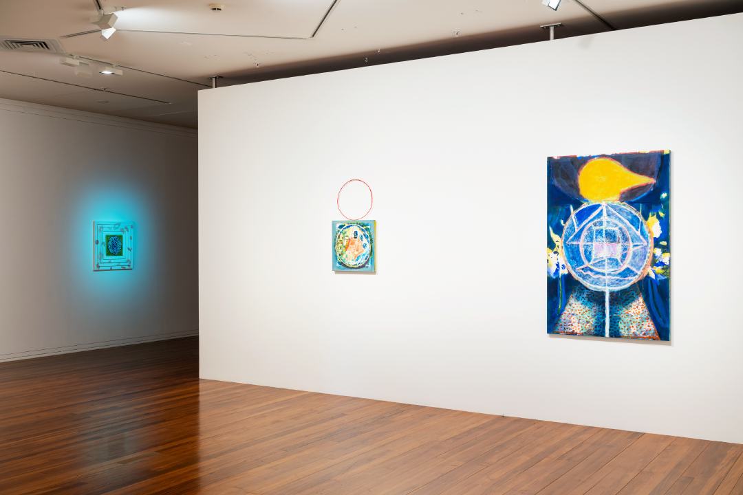 Installation view: Stars, lands